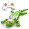 Πράσινη Τηλεκατευθυνόμενη Σαύρα Gecko που Σκαρφαλώνει σε Τοίχους με Χειριστήριο σε λευκό φόντο.