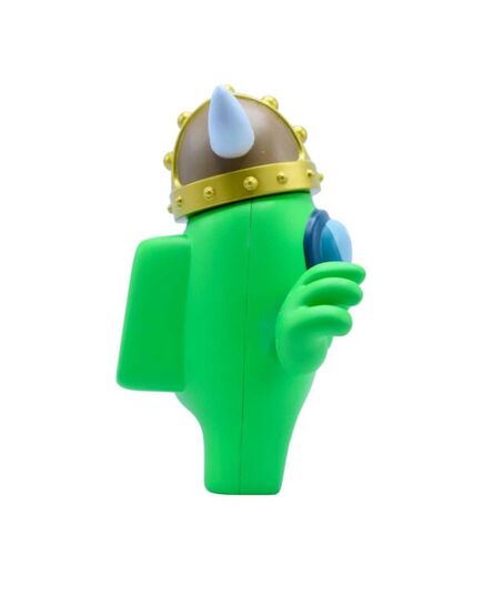 Συλλεκτική φιγούρα Among Us Green Viking σε λευκό φόντο και πλαϊνή λήψη.