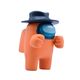 Συλλεκτική φιγούρα Among Us Orange Fedora σε λευκό φόντο και σε λήψη 3/4.
